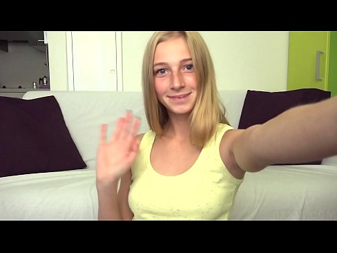 ❤️ Kiam mi enuas, mi pigre masturbas mian rozkoloran kuzon ❤️❌ Kvalita sekso ĉe porno eo.novoporn.ru ❌❤