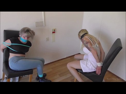 ❤️ Toksomaniulo / ligita kaj buŝoŝtopita / junulino en mizero ❤️❌ Kvalita sekso ĉe porno eo.novoporn.ru ❌❤